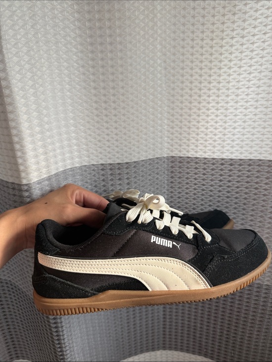 Puma Shoes - Puma Black and Cream Low-Top Sneaker